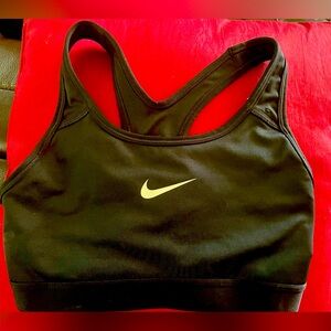 Nike women’s sports bra